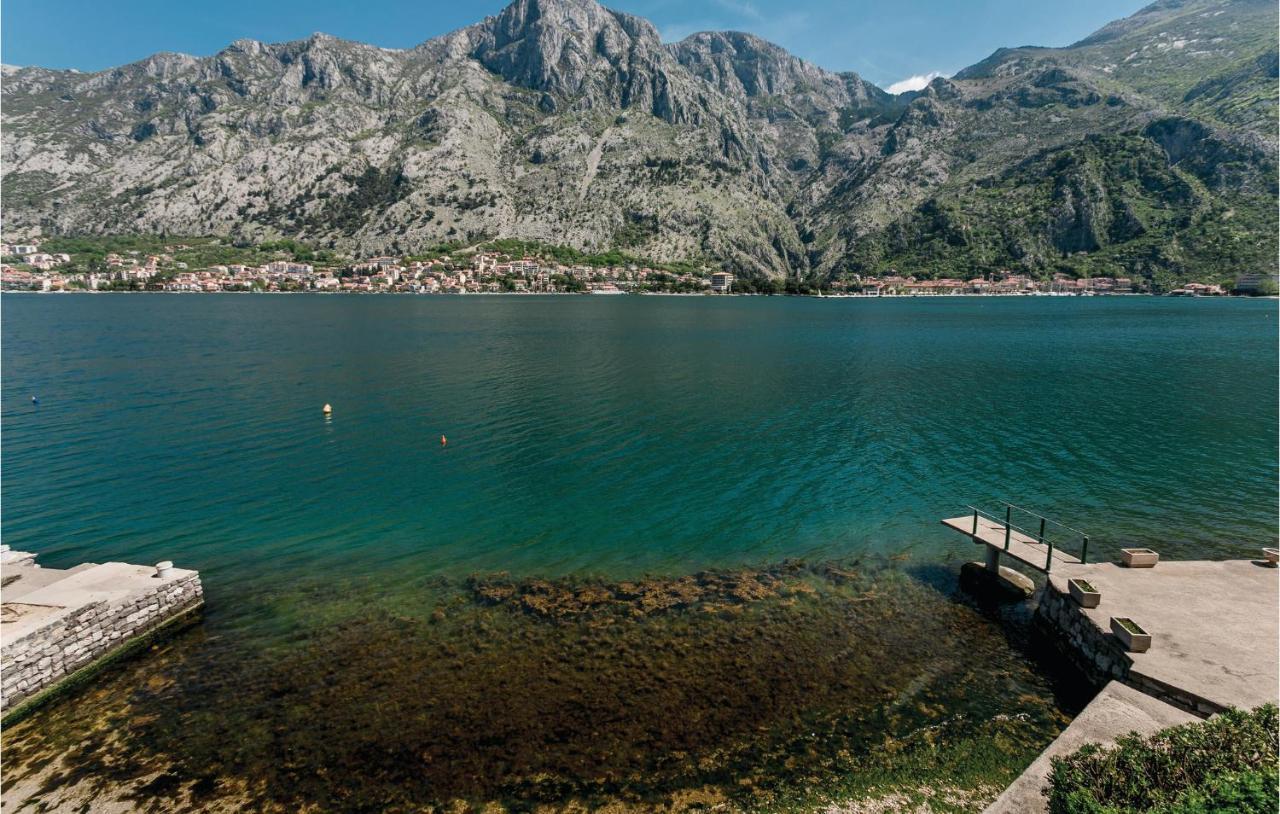 Lovely Home In Kotor With Wifi Eksteriør billede