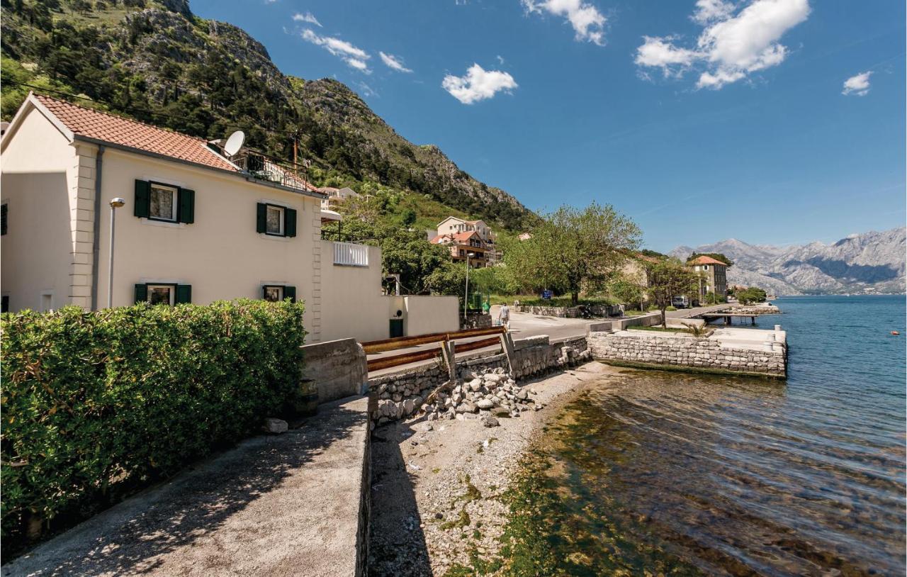 Lovely Home In Kotor With Wifi Eksteriør billede