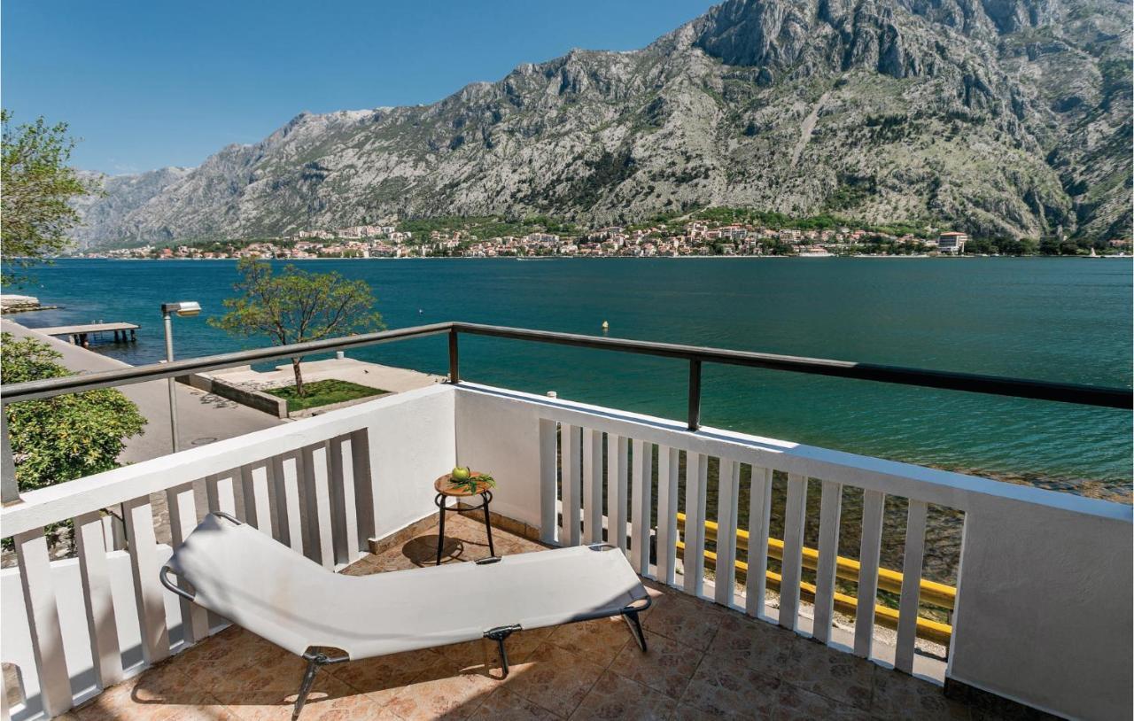 Lovely Home In Kotor With Wifi Eksteriør billede