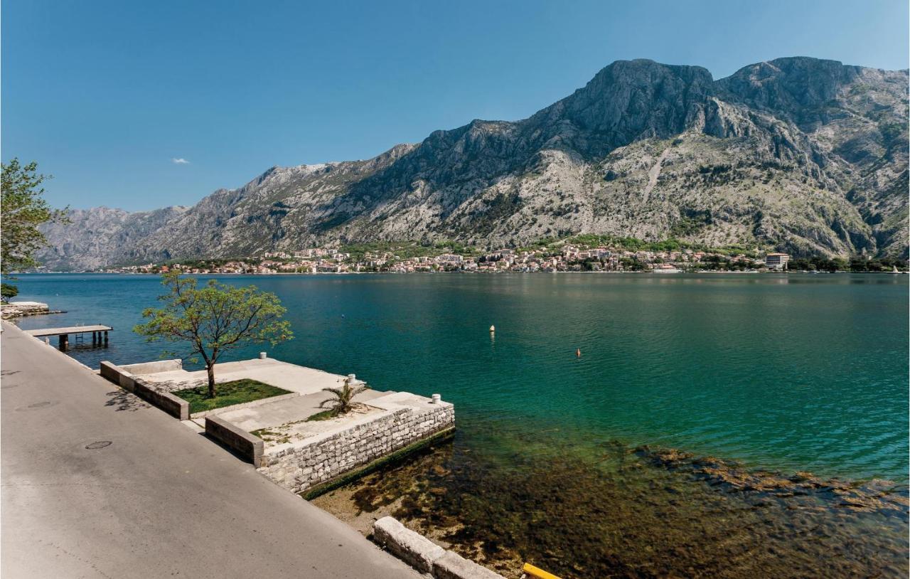 Lovely Home In Kotor With Wifi Eksteriør billede