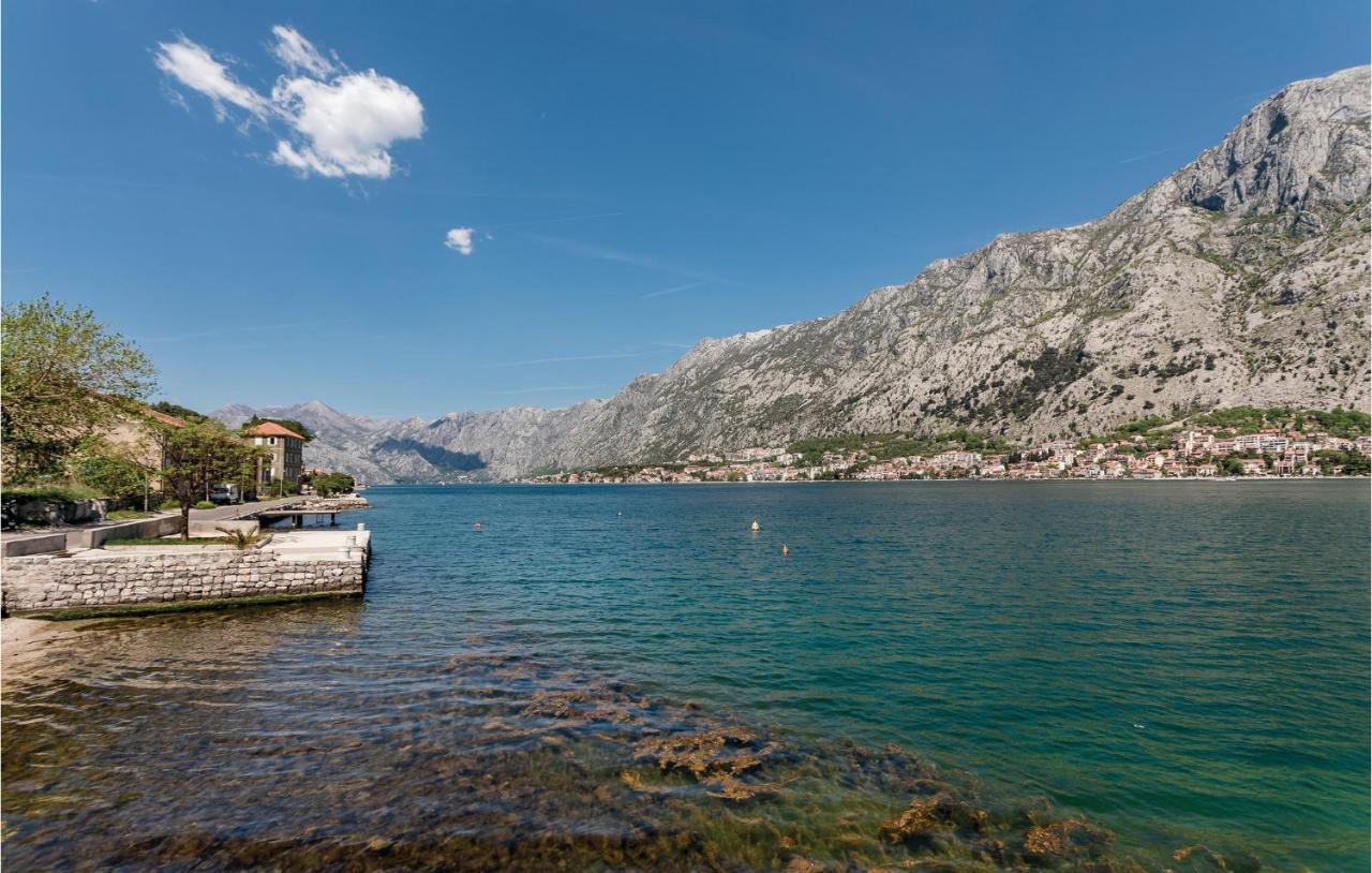 Lovely Home In Kotor With Wifi Eksteriør billede